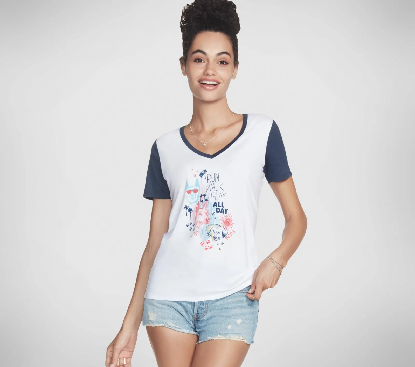 Bobs For Dogs|Partes De Cima-SKECHERS BOBS Apparel Run Walk V Neck Tee Shirt BRANCO