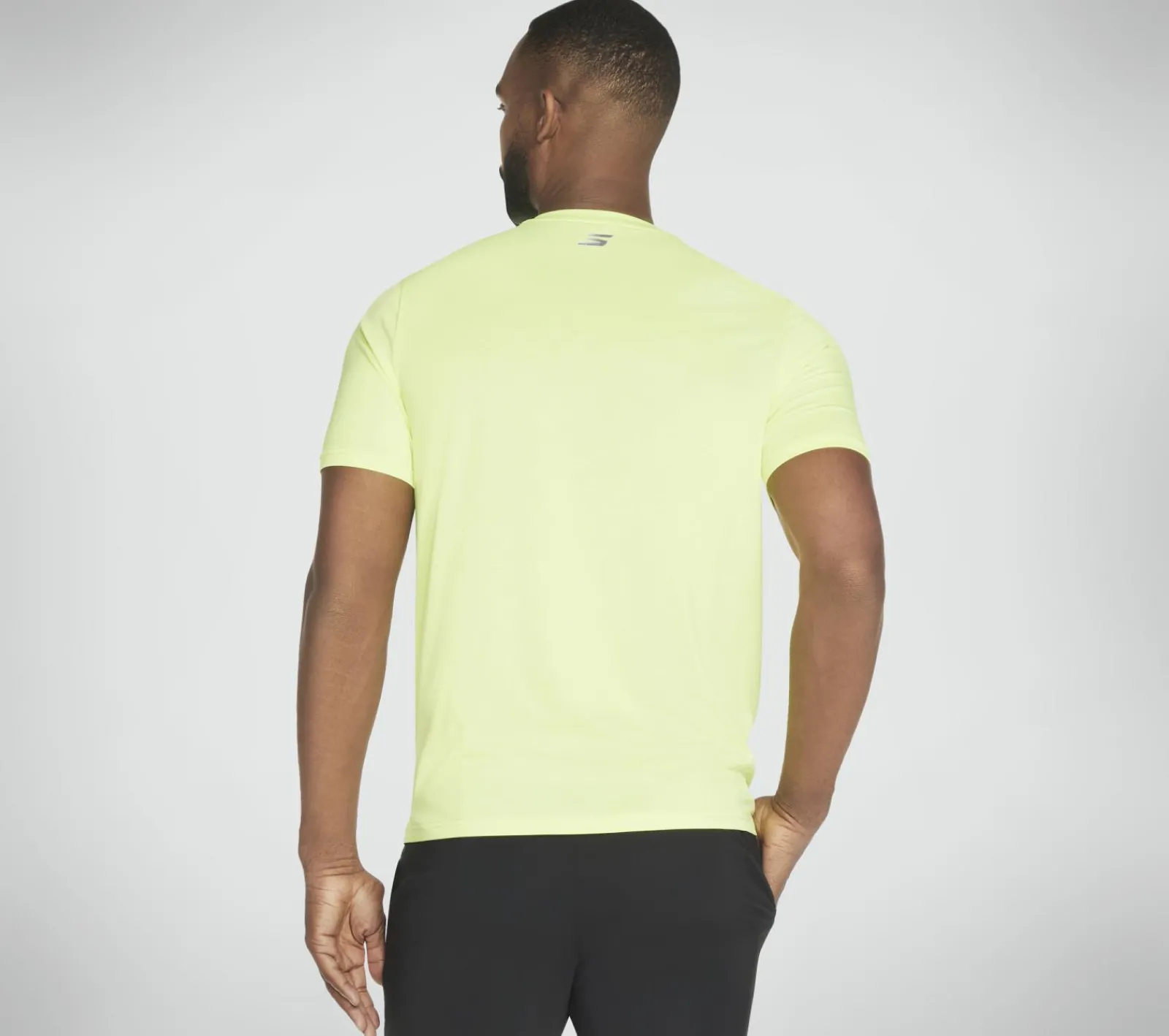 Partes De Cima|Partes De Cima-SKECHERS GO DRI Charge Tee AMARELO