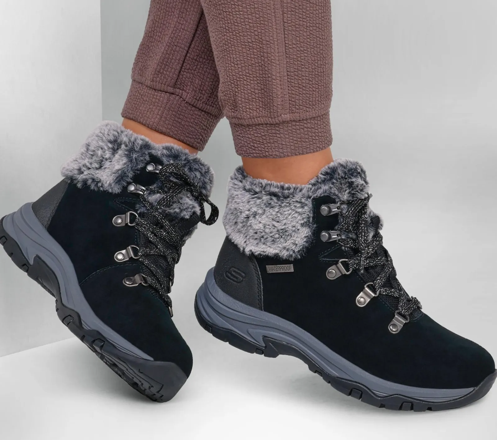 Botas-SKECHERS Relaxed Fit: Trego - Falls Finest PRETO