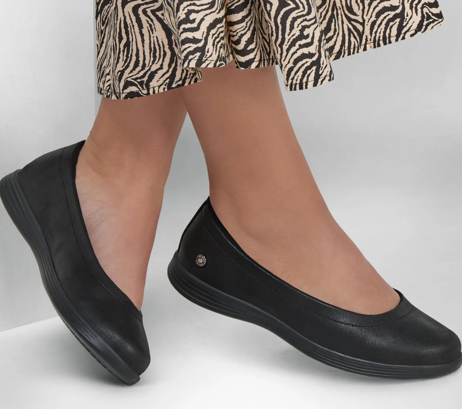 Sapatos Rasos-SKECHERS On The GO Dreamy - Nightout PRETO
