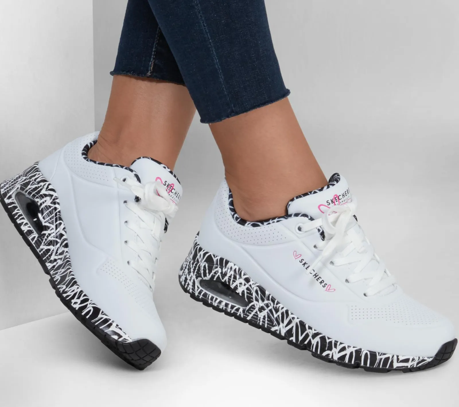 Com Atacadores|Sapatilhas-SKECHERS X JGoldcrown: Uno - Loving Love BRANCO / PRETO